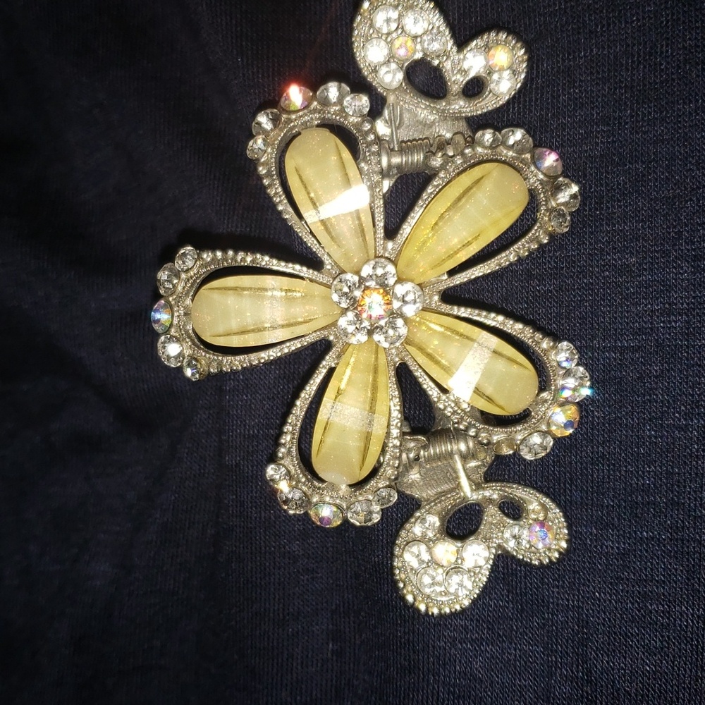 New goldnw/ Champagne and clear crystal floral hair double alligator clip